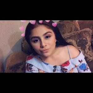 Meet your Posher, Nathaly